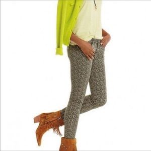 🎁SALE🎁 Cabi Ditsy Floral Skinny Jeans 5083
